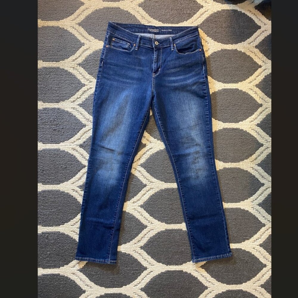 Levi's Women's Signature Modern Slim Stretch Jeans Size 12
